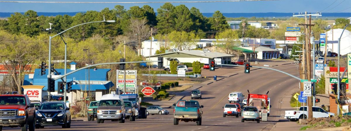 Contour Airlines Show Low Office in Arizona